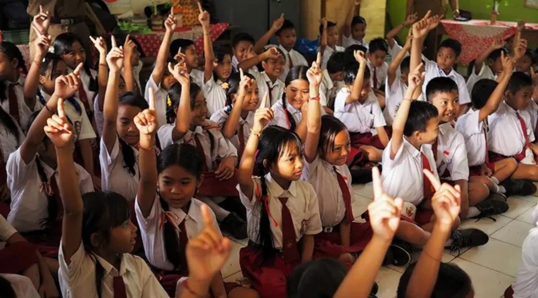 Komunikasi dan Kemampuan Atraktif, Menjadi Pribadi yang Menghidupkan
